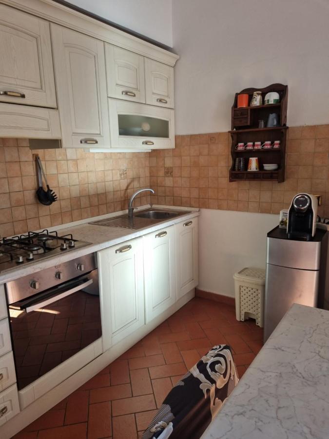 Ferienwohnung Casa Mille Baci Con Parcheggio Livorno Exterior foto