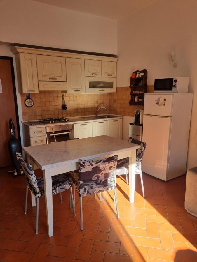 Ferienwohnung Casa Mille Baci Con Parcheggio Livorno Exterior foto